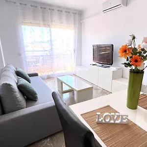  Apartamento Babu Bcn - Welcoming, Peaceful, 20 Min Airport Drive, Easy Street Parking, 70m2 España